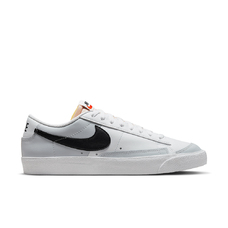 Blazer Low 77-2218552